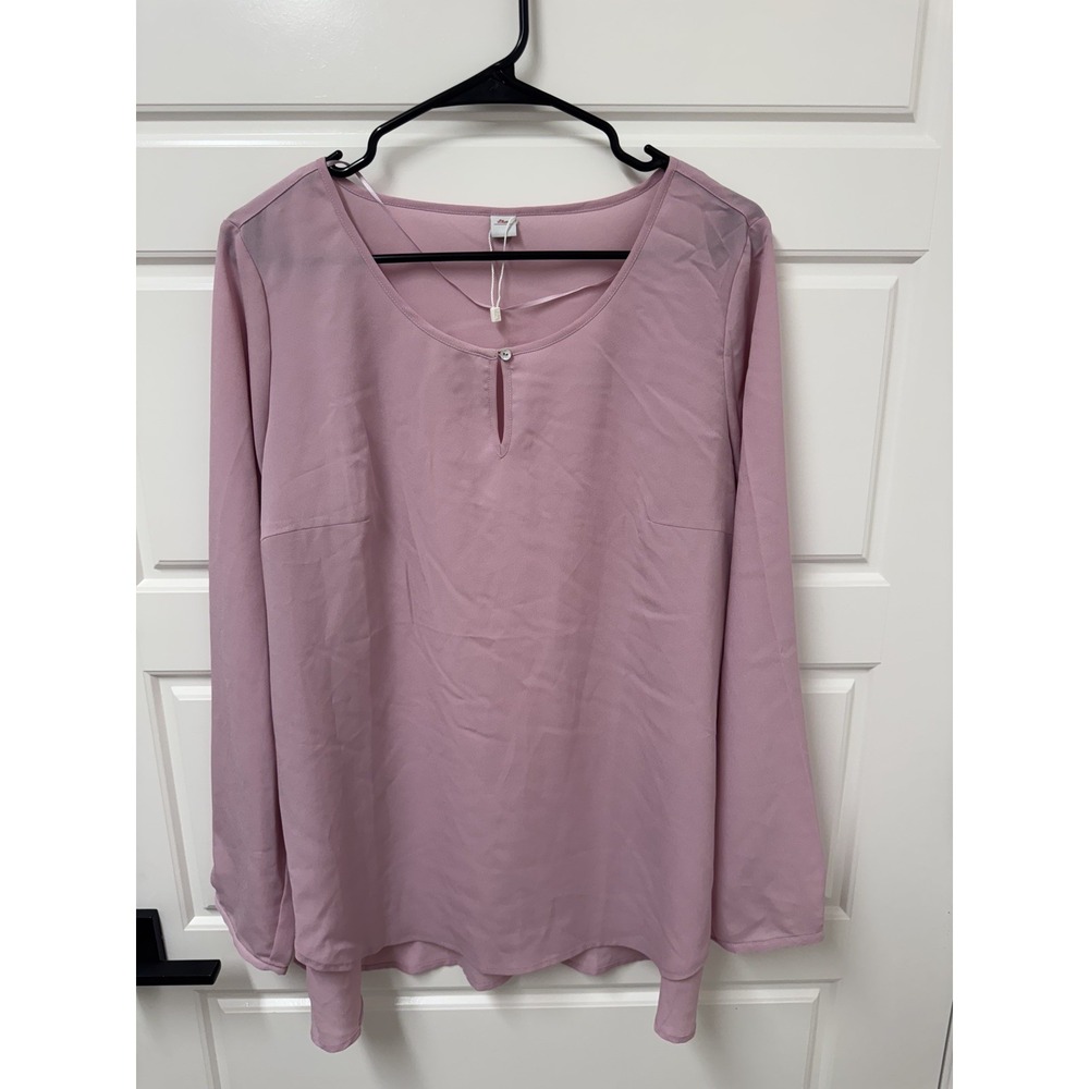 S.OLIVER Size 14 Women’s Top Blouse Light Lavender Long Slv peephole button NEW